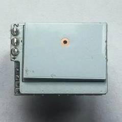 HW-XC606 Mikrovalni indukcijski modul Modul senzora kretanja 5.8G frekvencijski mikrovalni senzorski modul s 2 m udaljenosti i 5 s vremenom odgode